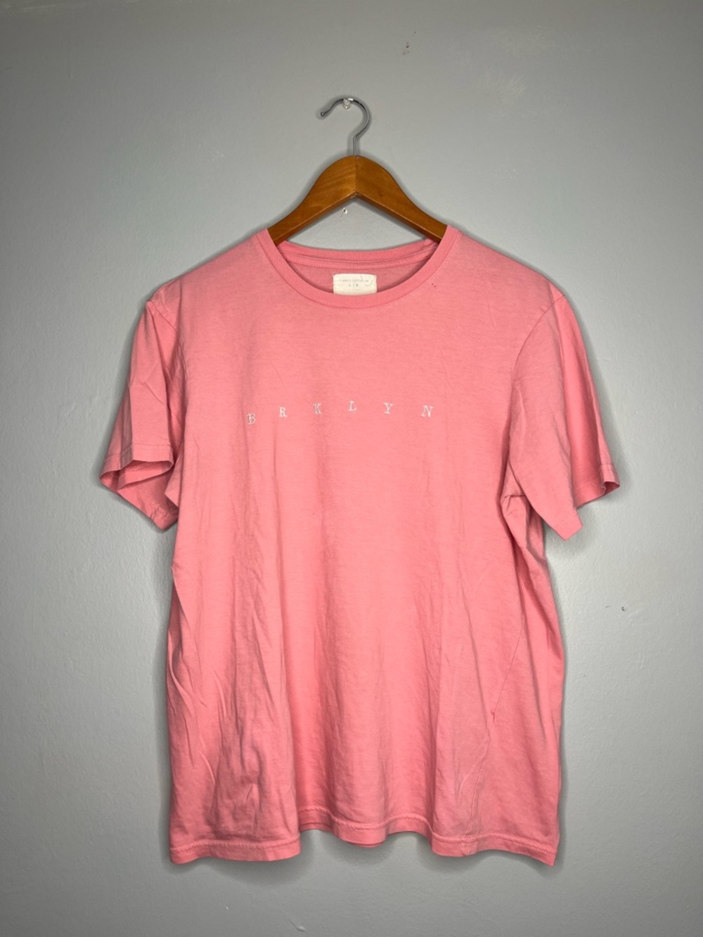 T Bar x Cotton On Pink BROOKLYN Graphic Embroidered Crew Neck T-Shirt